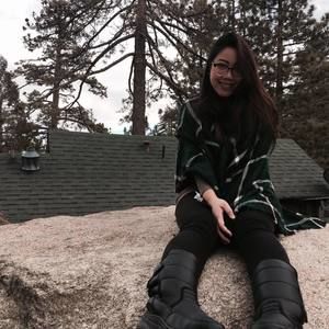 Meet your Posher, Sitanan